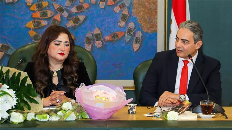 نقيب الإعلاميين يستعرض رؤية تحليلية ونقدية لرواية «السرشجي» بنقابة الصحفيين
