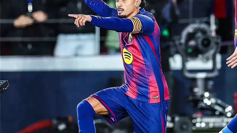 الليجا.. برشلونة يحافظ على صدارة الترتيب بانتصاره على أتلتيكو مدريد بثلاثية