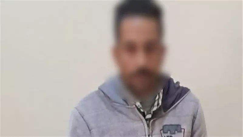 ضبط عامل يوزع كروت دعائية بمحيط دائرة انتخابية في البحيرة