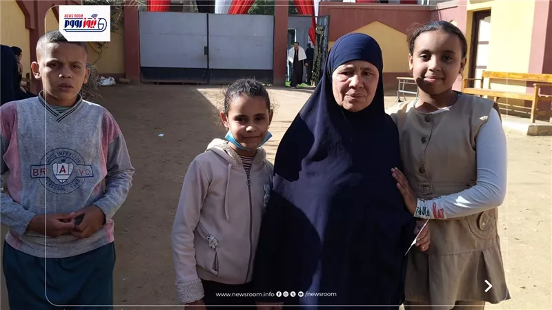 توافد الناخبين على اللجان الانتخابية بمحافظة الفيوم 