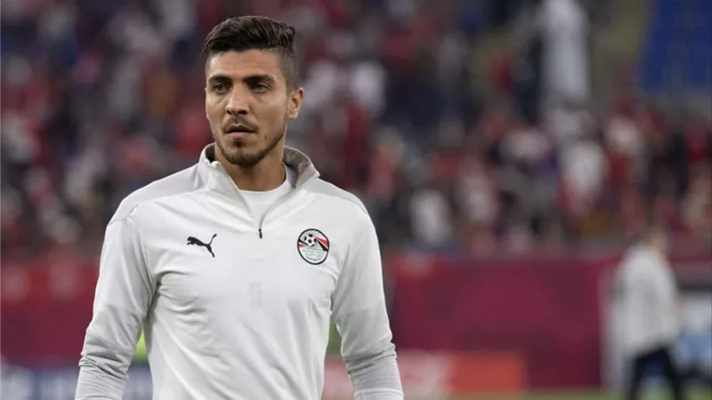 محمد شريف يكشف كواليس رحيله عن الأهلي والانتقال للزوراء العراقي