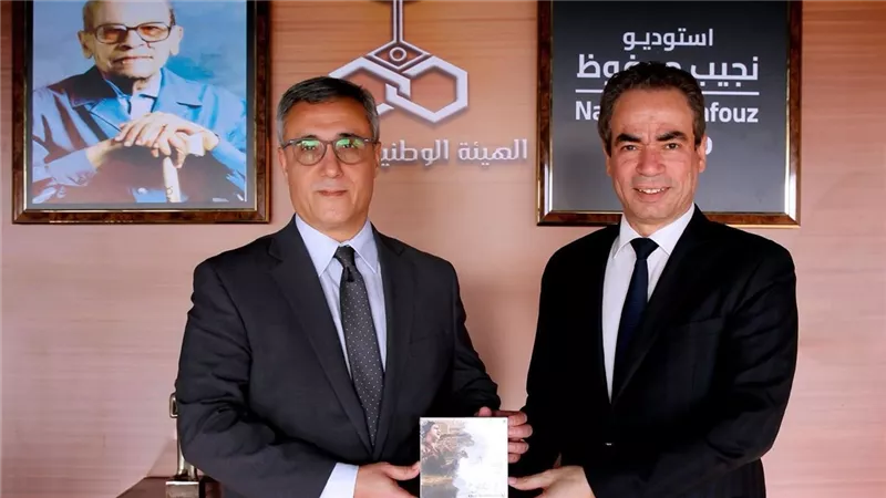 سفير الجزائر يزور استوديو نجيب محفوظ بماسبيرو ويشيد بعلاقات البلدين