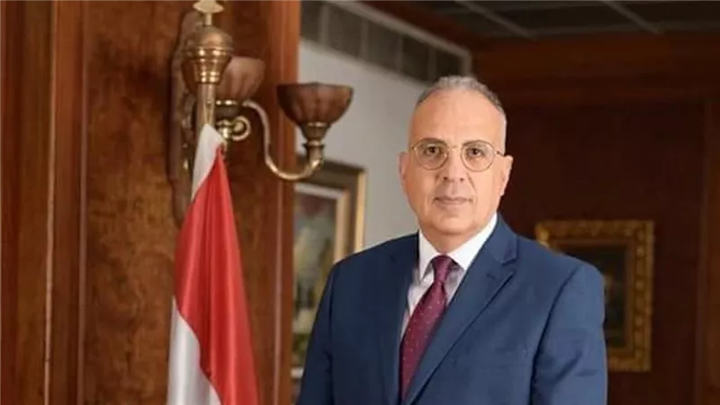 قبل التعديل الوزاري.. اجتماعات مكثفة بوزارة الري واستمرار العمل دون تغييرات