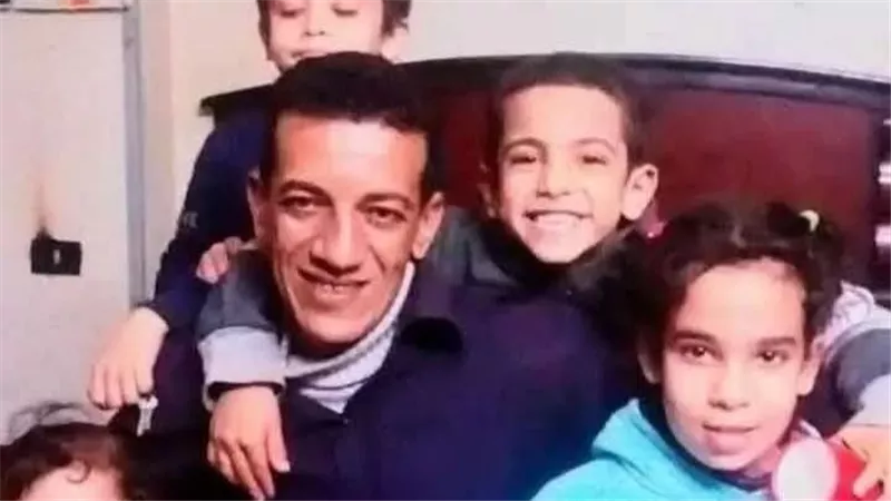 أهالي بني يحيى بأسيوط ينتظرون وضول جثماني الأب وابنته ضحايا الغرق لدفنهم