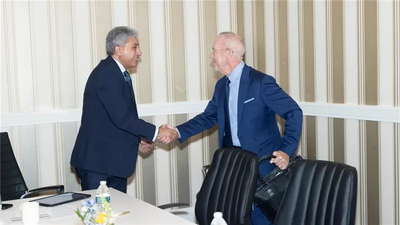 مباحثات مع منظمي الرحلات بأمريكا لتعزيز التدفقات السياحية إلى مصر 