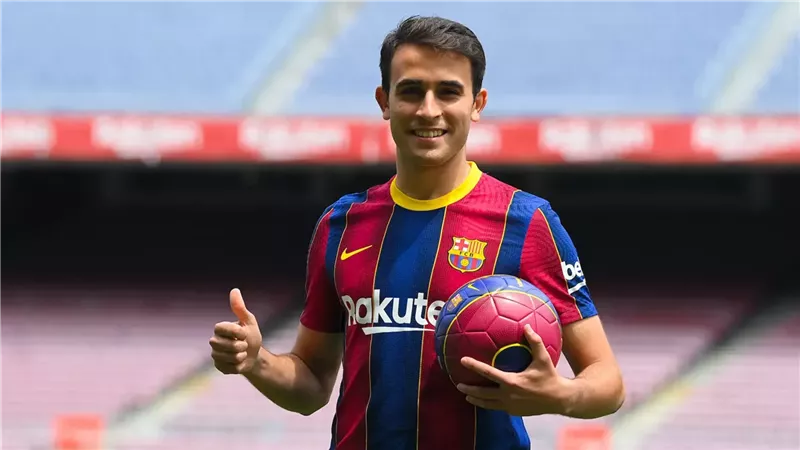 بفرمان من فليك.. برشلونة يمدد عقد نجمه لـ5 مواسم جديدة 