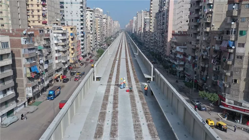 ارتفاع معدلات تنفيذ مشروع مترو الأسكندرية ضمن مشروعات الجر الكهربي 