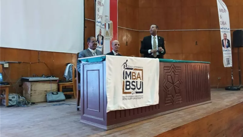 رئيس جامعة بنى سويف: الدراسات العليا المهنية ركيزة أساسية في تطوير الكفاءات  