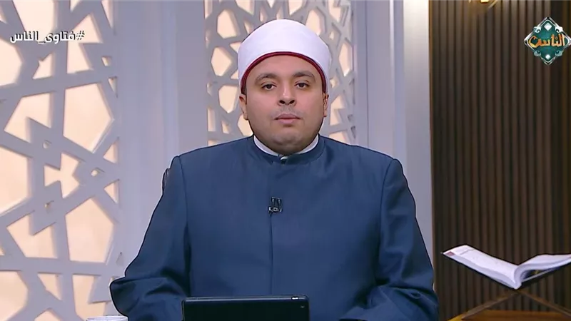 أمين الفتوى: زوج الابنة من المحارم الدائمين ولا حرج في كشف الشعر أمامه