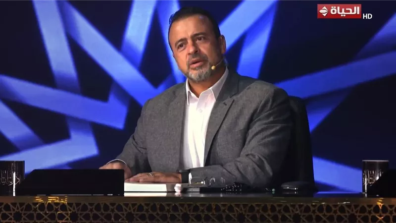 مصطفى حسني يطمئن الشباب: الأزهر سيظل قلعة العلم والدين