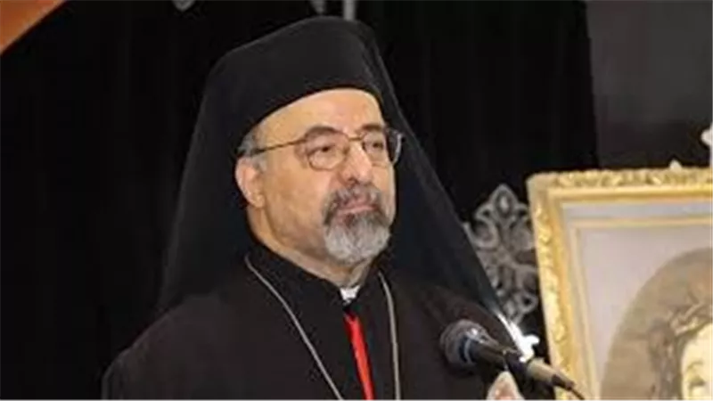 تحت شعار 