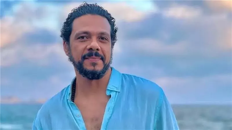 استغلوهم يا أساتذة.. حمزة العيلي يساند أحمد رفعت بعد منشوره الأخير 
