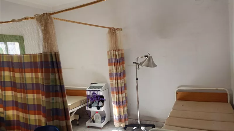 محافظ بني سويف: تحسين الخدمة الصحية يأتي على رأس أولويات العمل بالمحافظة