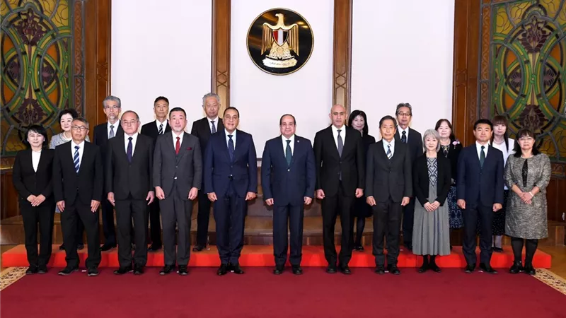 الرئيس السيسي يستقبل مجموعة خبراء التعليم اليابانيين المتواجدين في مصر