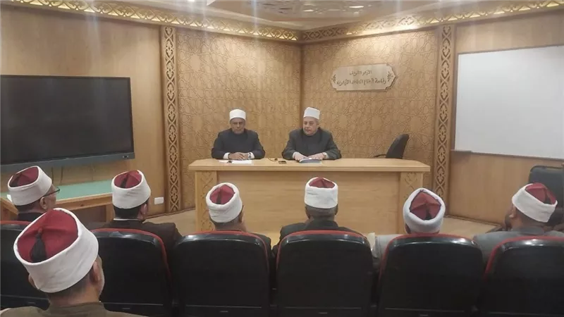 امتحانات نصف العام.. 9 توجيهات خلال اجتماع المعاهد الأزهرية: اعرفها