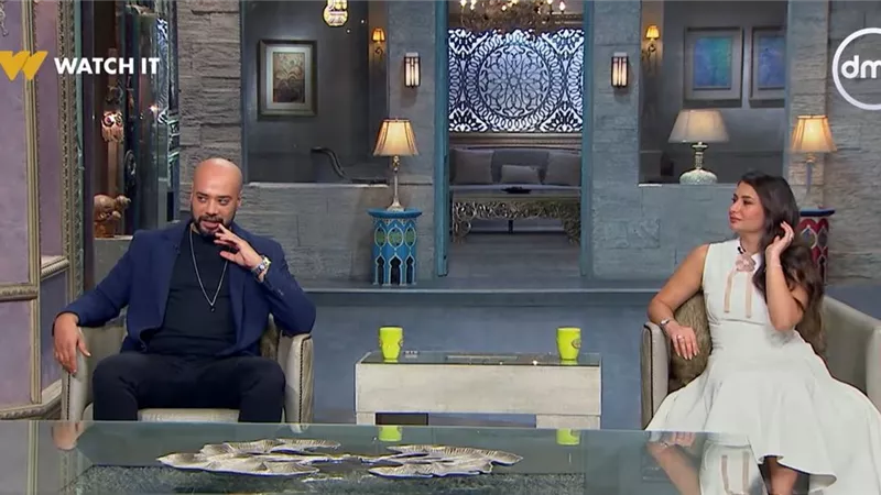 حاتم صلاح يكشف مغامرات شهر العسل: 