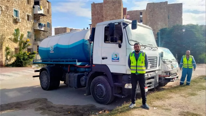 إعلان حالة الطوارئ وانتشار سيارات الأمطار في الشوارع والميادين بمحافظات القناة