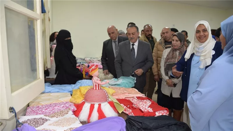 محافظ أسيوط يفتتح مشغل خياطة جديد بقرية بني رافع بمركز منفلوط