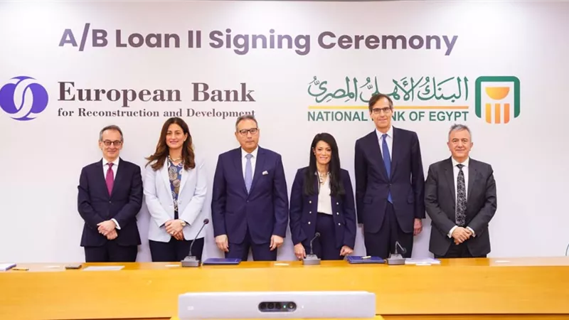 التخطيط تشهد توقيع تمويل بـ100 مليون دولار للبنك الأهلي لدعم المشروعات الصغيرة