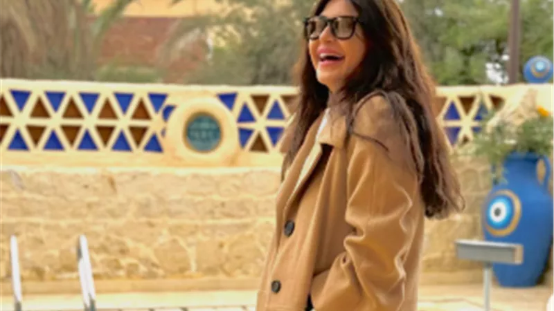 من الفيوم.. منة فضالي تشارك جمهورها بأحدث إطلالة لها 