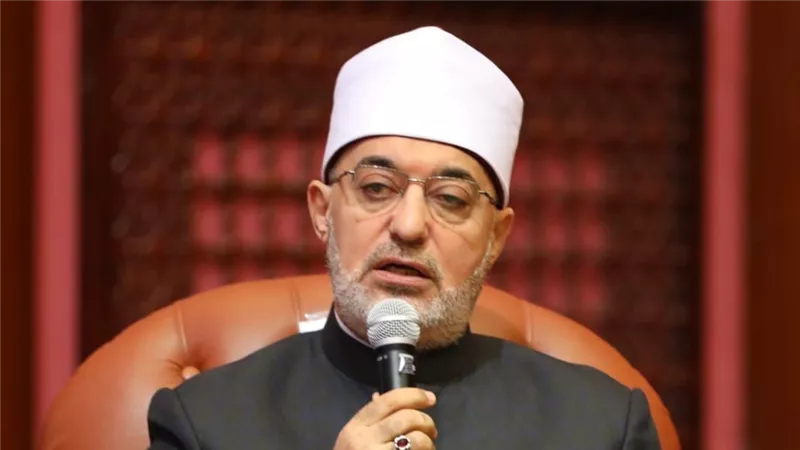 مفتي الجمهورية: مواجهة الفكر الإلحادي والمتطرف تتم بمواجهة الفكر بالفكر