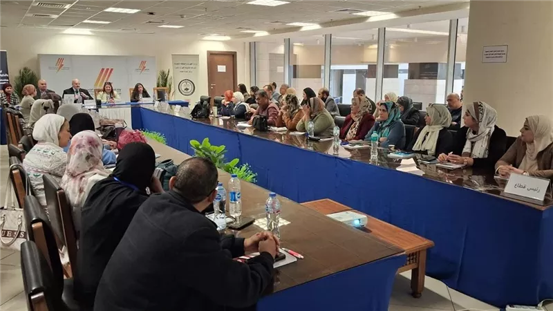 ندوة بمناسبة حملة الـ16 يومًا من الأنشطة لمناهضة العنف ضد المرأة