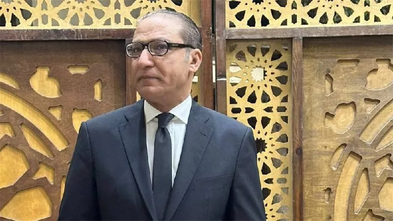 توافد وزراء ونجوم الإعلام لعزاء شقيق الكاتب الصحفي إسلام عفيفي