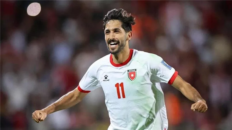 أول رد رسمي من العربي القطري على مفاوضات الأهلي مع يزن النعيمات