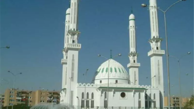 أوقاف السويس تعلن إتاحة الالتحاق بالمراكز الثقافية لحملة المؤهلات غير الأزهرية