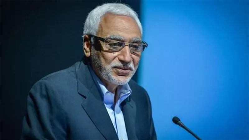 من رئيسًا لقسم للفائز بجائزة نوابغ العرب.. من هو البروفيسور عباس الجمل؟