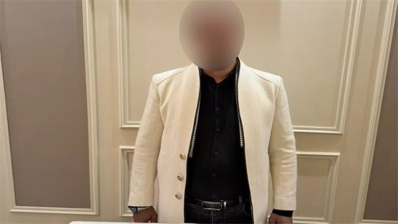 الأمن يلاحق عمليات شراء الأصوات أمام اللجان بالمنيا ويضبط أحد السماسرة 