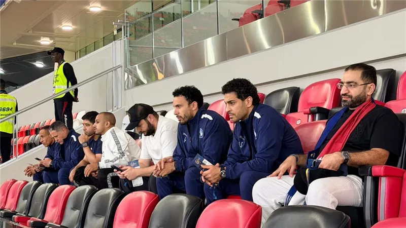 بعثة بيراميدز تتابع مباراة فلامنجو وكروز أزول بكأس الإنتركونتيننتال