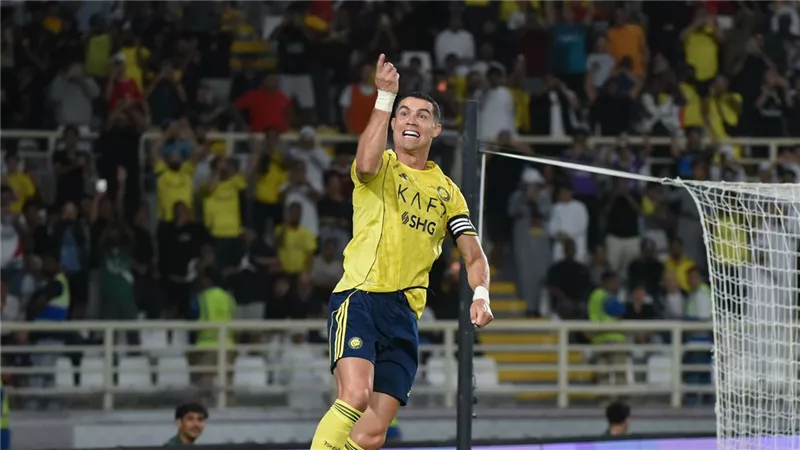 نتيجة وأهداف مباراة النصر والوحدة (4-2) تألق كريستيانو|فيديو