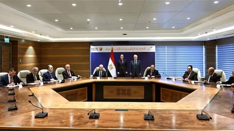 رئيس الوزراء يشهد مراسم توقيع البروتوكولات التنفيذية من مبادرة