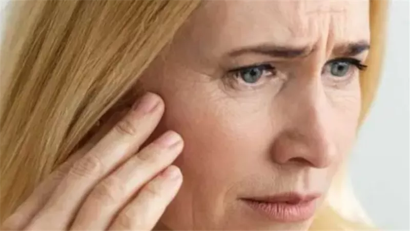 تغيرات جسم المرأة مع العمر.. ما الطبيعي وما الذي يستدعي الانتباه؟ 	
