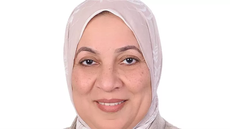 رئيس جامعة القاهرة: تعيين الدكتورة أمل يوسف عميدًا للعلاج الطبيعي بقرار جمهوري