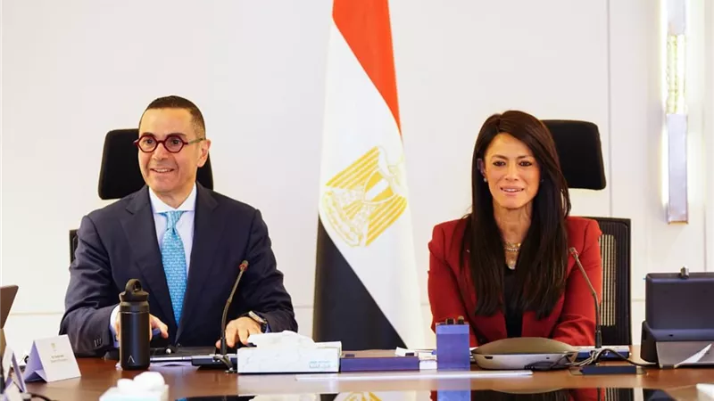 المشاط والخطيب يتابعان مع البنك الدولي الاستراتيجية الوطنية للاستثمار الأجنبي
