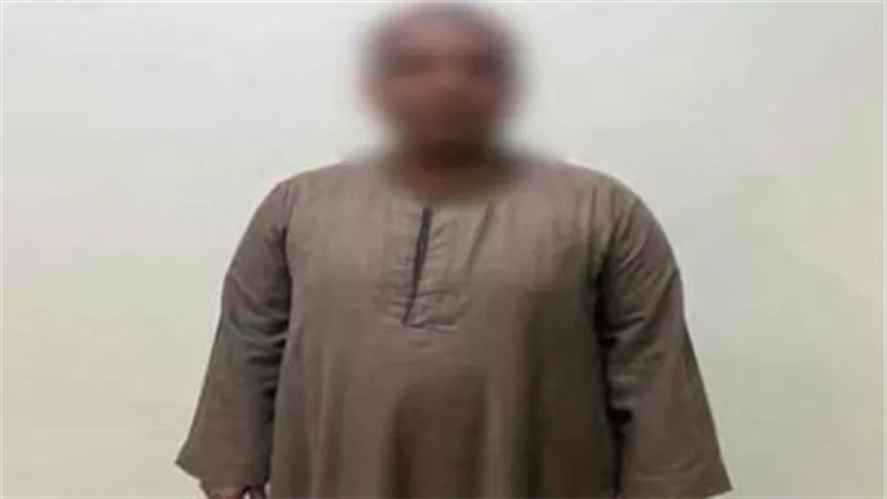 ضبط المتهم بتوجيه الناخبين بالتصويت لأحد المرشحين بأسوان 