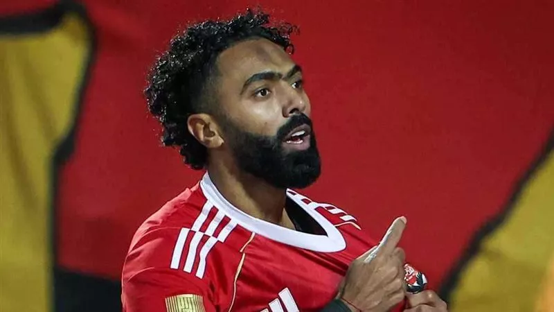 حسين الشحات يطلب من الأهلي 60 مليون جنيه لتجديد عقده