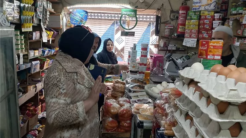 الزرقا تنفذ حملة رقابية مشتركة لضبط الأسواق والتأكد من سلامة الأغذية