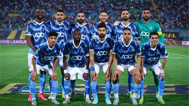 تفاصيل الاجتماع الفني لمباراة بيراميدز وفلامنجو  بنصف نهائي الإنتركونتننتال