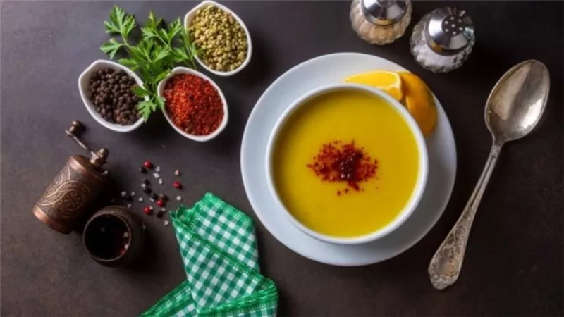طريقه عمل شوربة عدس أصفر للرجيم اللذيذه تعرفي عليها ما هي 