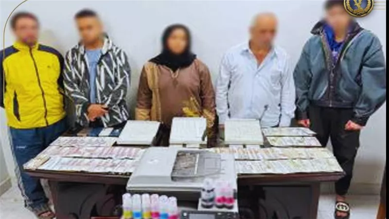 القبض علي تشكيل عصابي مكون تخصص فى إصطناع العملات 
