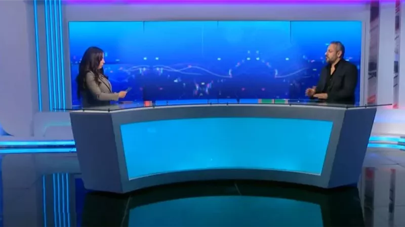 محمد رحال: الدولة تتبع سياسة تميل لإبهار الشعب المصري نفسه|فيديو 