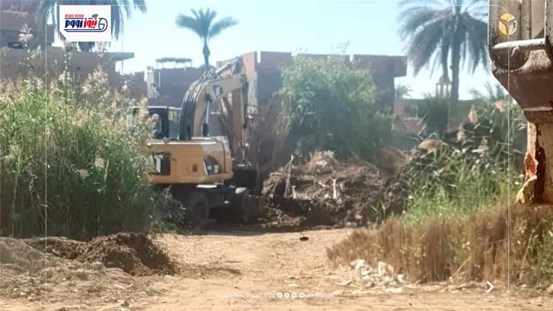 تكثيفات أمنية لاستخراج 3 جثث من داخل حفرة التنقيب عن الآثار بالفيوم