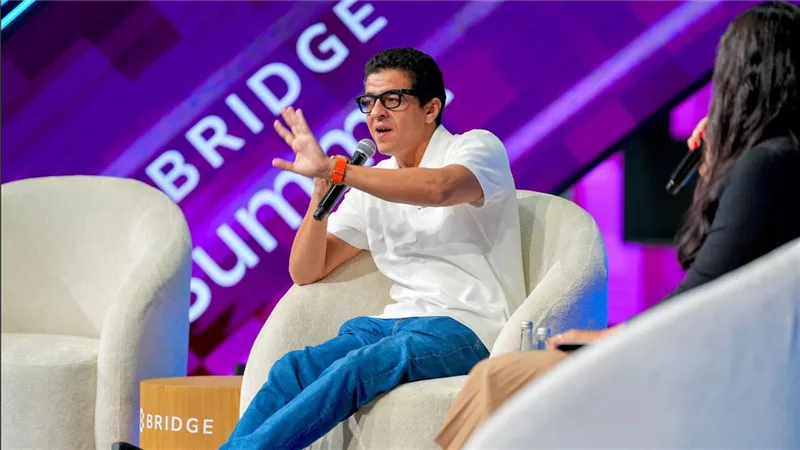 من قمة بريدج.. محمد أبو النجا: النبي محمد هو قدوتي والغرب لا يبهرونني