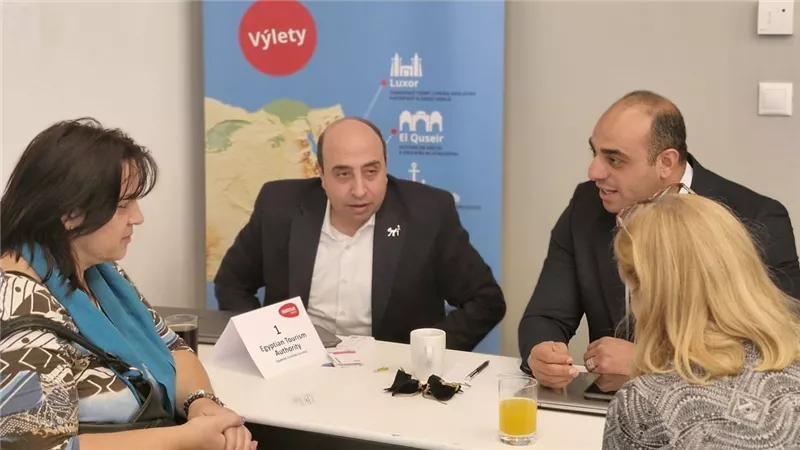 السياحة تنظم قافلة سياحية للتشيك بالتعاون مع منظم الرحلات Der Tour