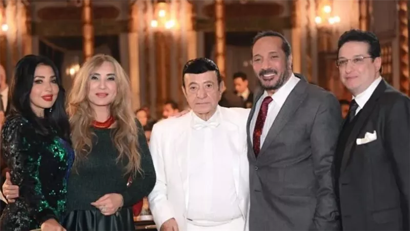 بتاريخ مميز.. حفلات زفاف شهدها الوسط الفني أمس بإطلالات مميزة