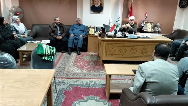 إدارة بني سويف الأزهرية تشدد على الالتزام بالتعليمات المنظمة لامتحانات النقل