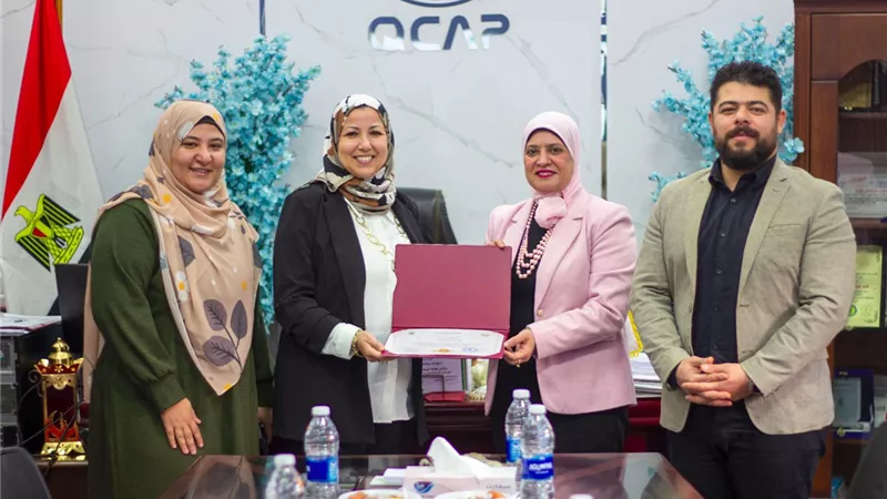 «متبقيات المبيدات» يستقبل مديرة المعامل بالهيئة الوطنية لسلامة الأغذية التونسي